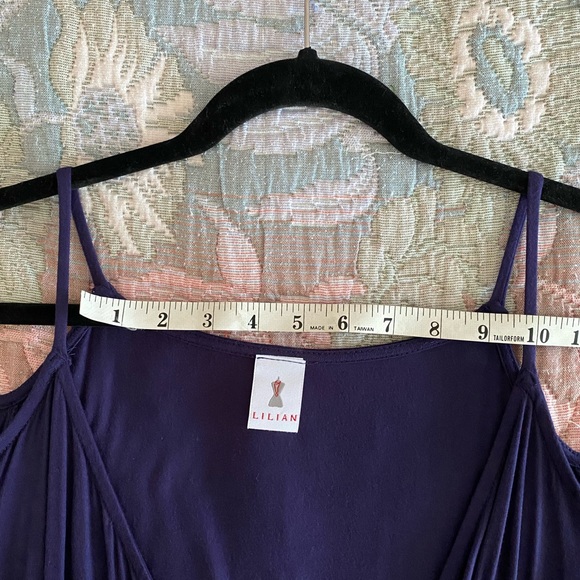 Lilian Cold Shoulder Top - Picture 7 of 12